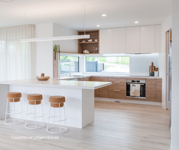 07400-Hostess-Images-577x3854